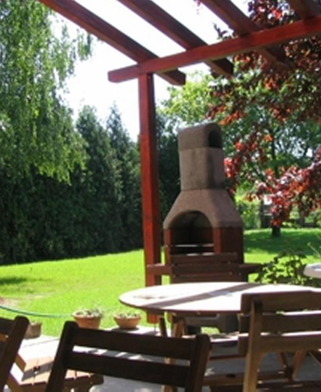 Ilona Apartmanhaz Komárom Exterior photo