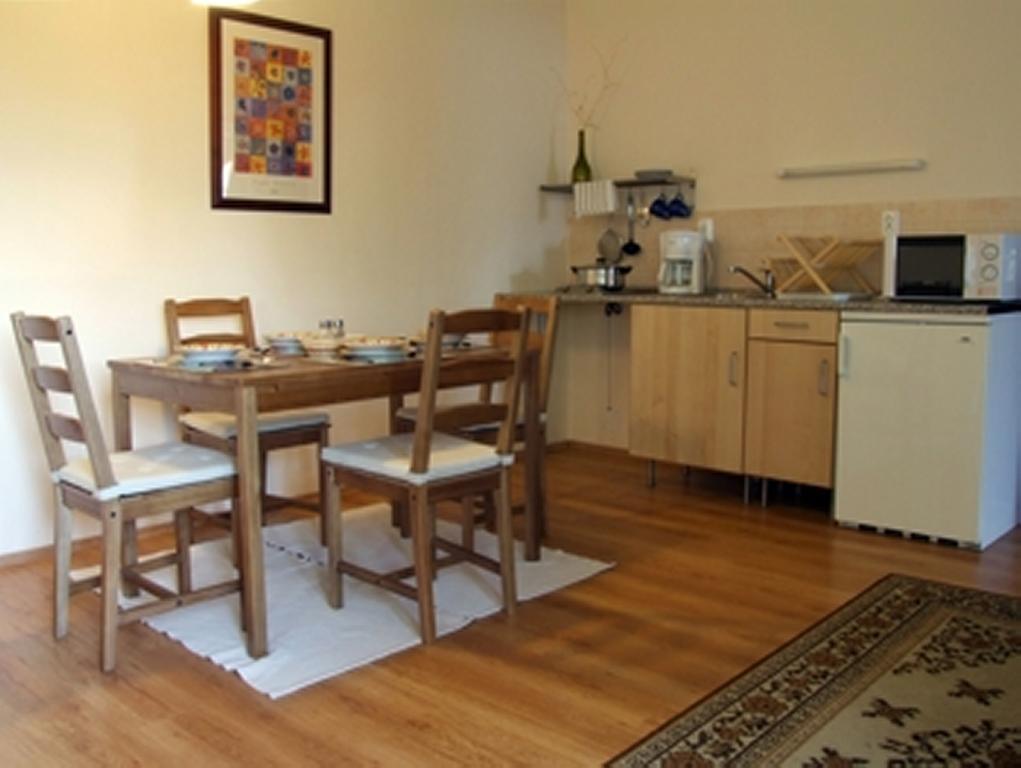 Ilona Apartmanhaz Komárom Room photo