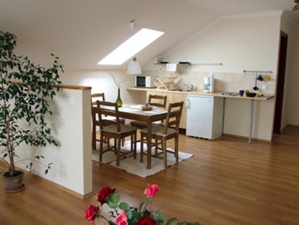 Ilona Apartmanhaz Komárom Room photo