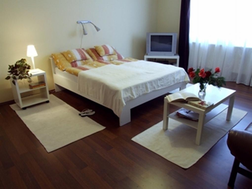 Ilona Apartmanhaz Komárom Room photo
